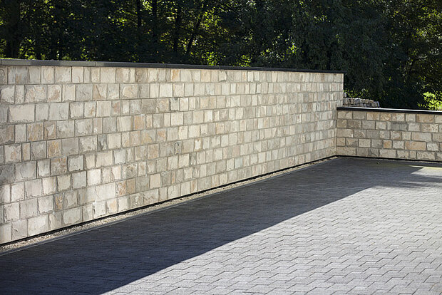 Mauerabdeckung Granit